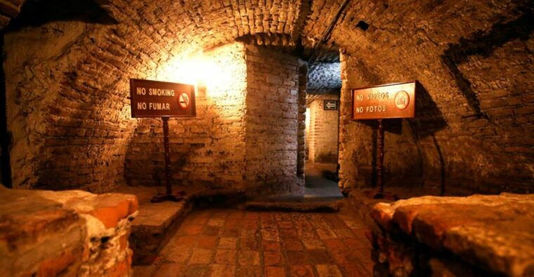 lima-colonial-city-excursion-with-catacombs-museum-visit