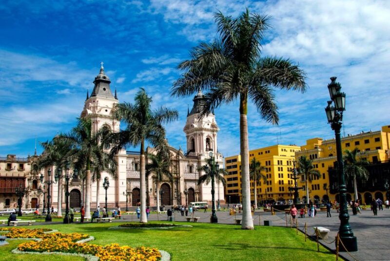 lima-colonial-modern-city-tour