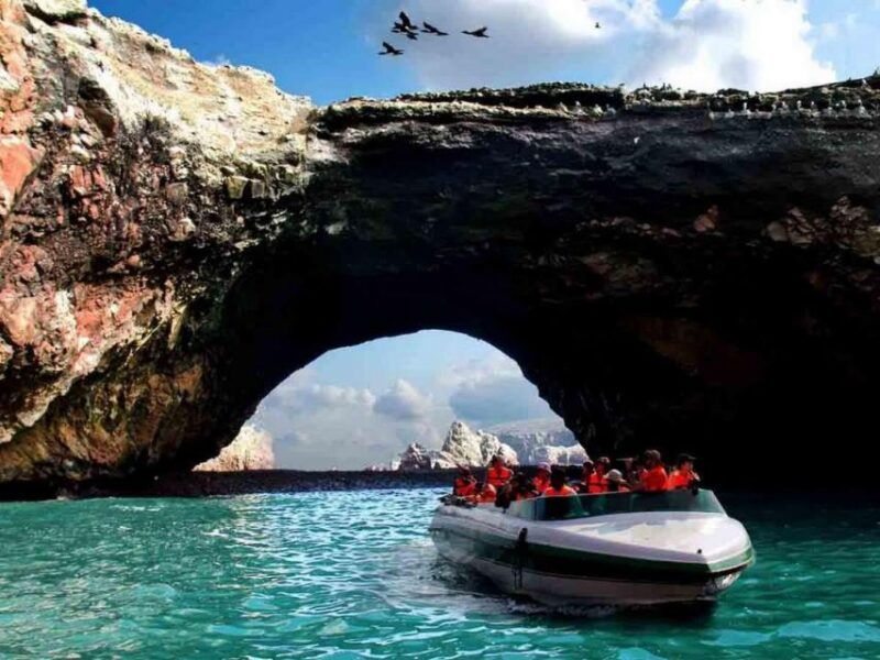 lima-day-trip-to-oasis-of-huacachina-paracas-sunset