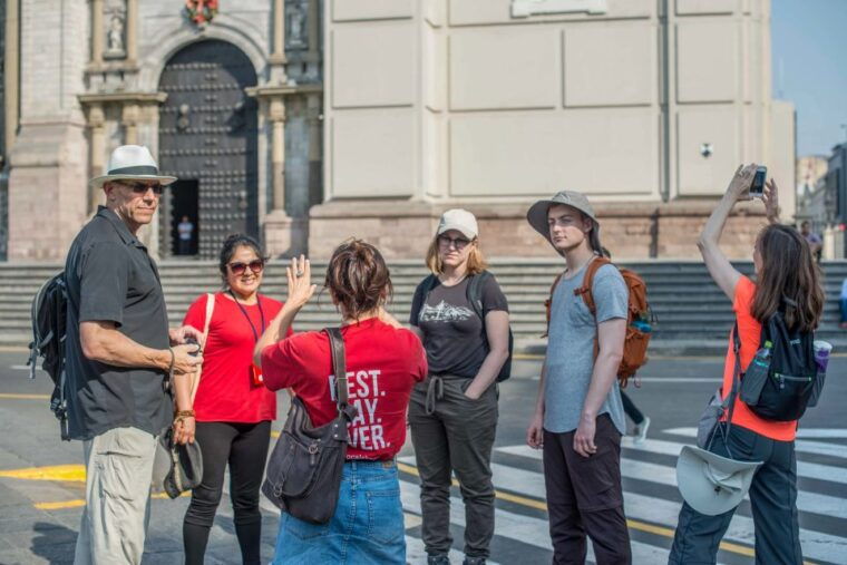 lima-discovery-walking-tour-with-a-local