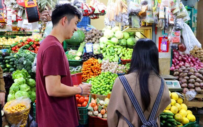 lima-food-history-local-markets-food-tour