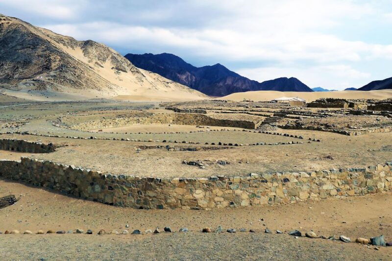 lima-full-day-city-of-caral-entrance-group-service