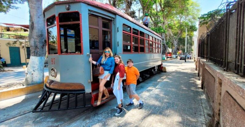 lima-fun-tour-in-barranco-district-with-pickup-dropoff