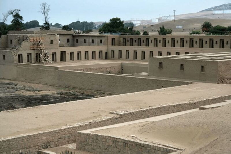 lima-guided-tour-to-pachacamac-temple