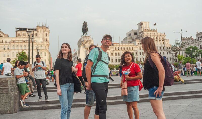 lima-historic-center-street-food-market-and-eateries-tour