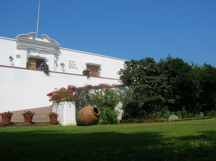 lima-in-a-day-heritage-sites-larco-museum-illuminations