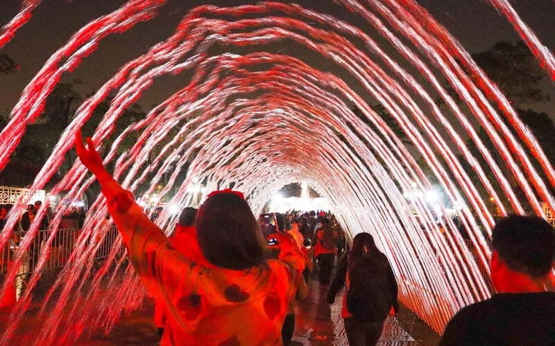 Lima: Magical water and laser show - An Overview of the Magic Water Show Experience