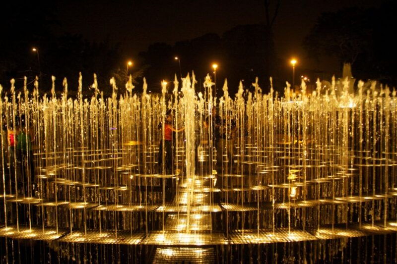 lima-magical-water-circuit-dinner-show