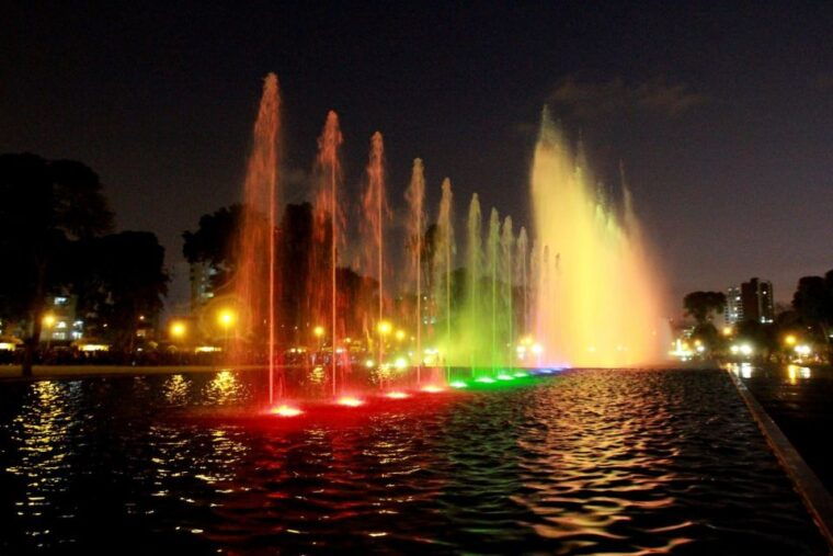 lima-magical-water-circuit-dinner-show