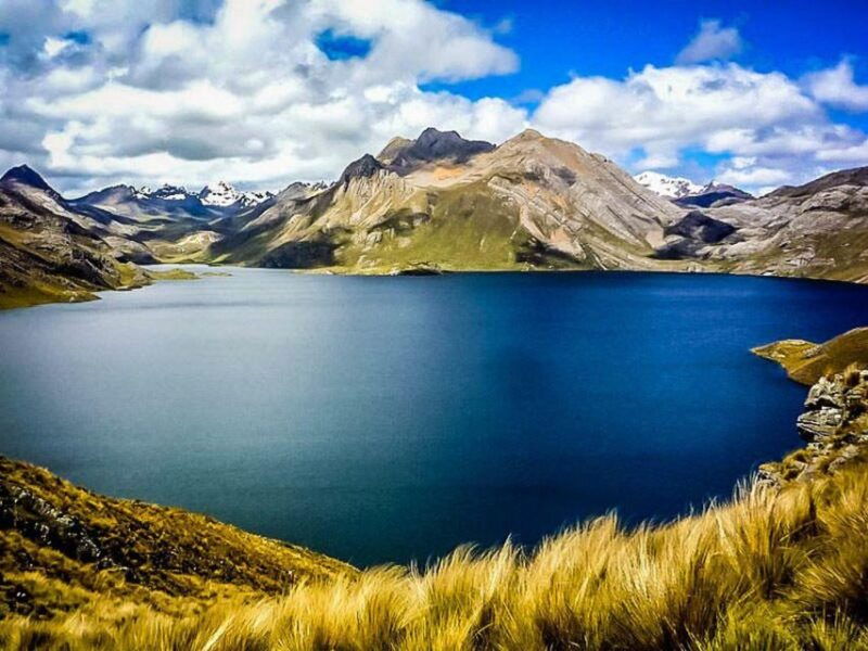 lima-marcapomacocha-lakeside-route-full-day-from-lima