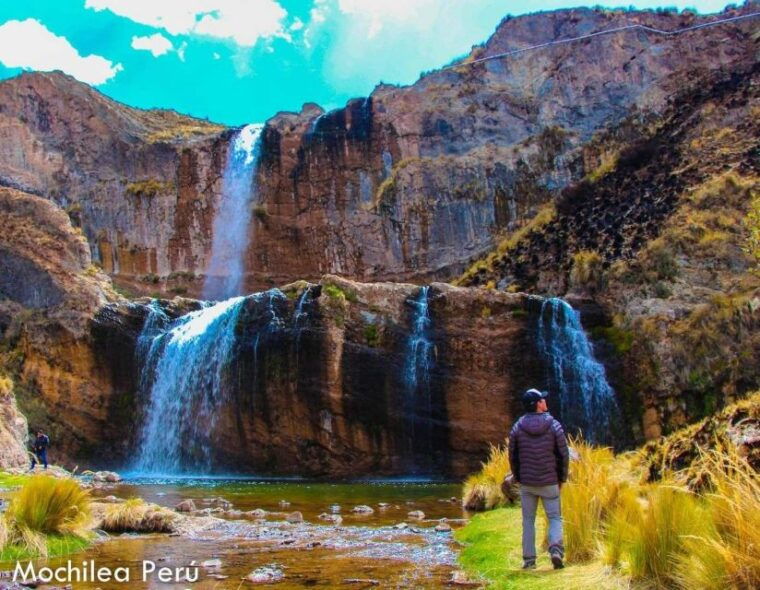 lima-marcapomacocha-lakeside-route-full-day-from-lima
