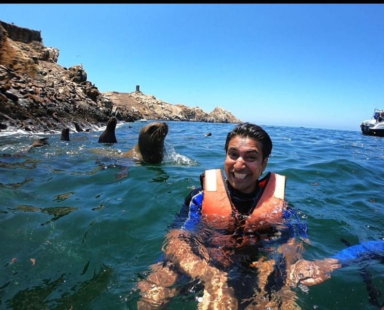 lima-palomino-islands-swim-with-the-sea-lions