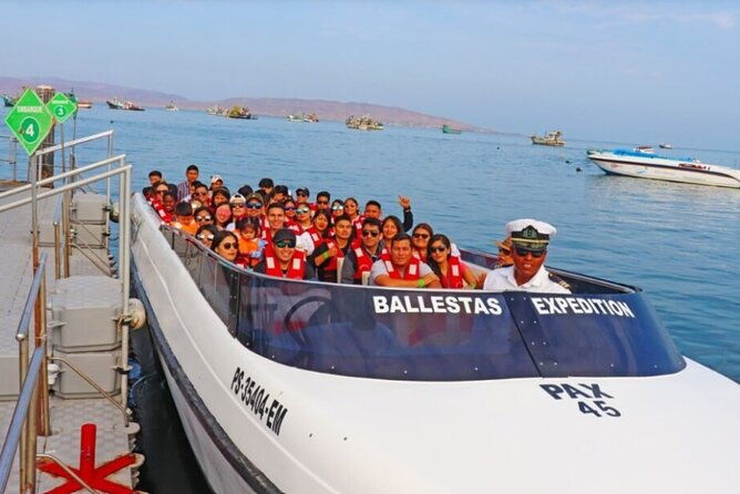 lima-paracas-huacachina-day-to-islas-ballestas-sandboard