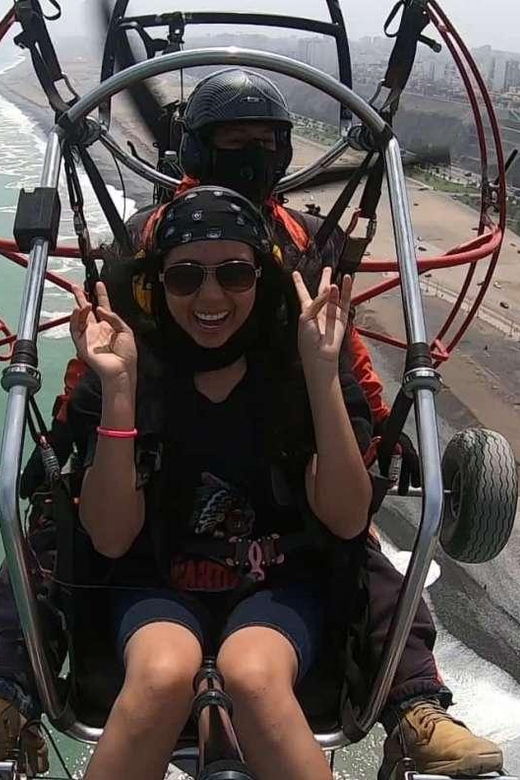 lima-paramotoring-in-the-costa-verde-adrenaline