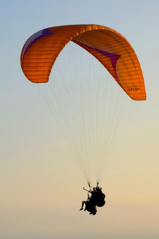 lima-powered-paragliding-flight