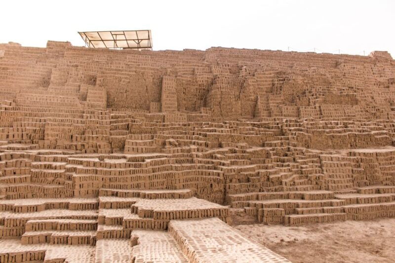 lima-private-tour-to-huaca-pucllana-and-huaca-mateo-salado