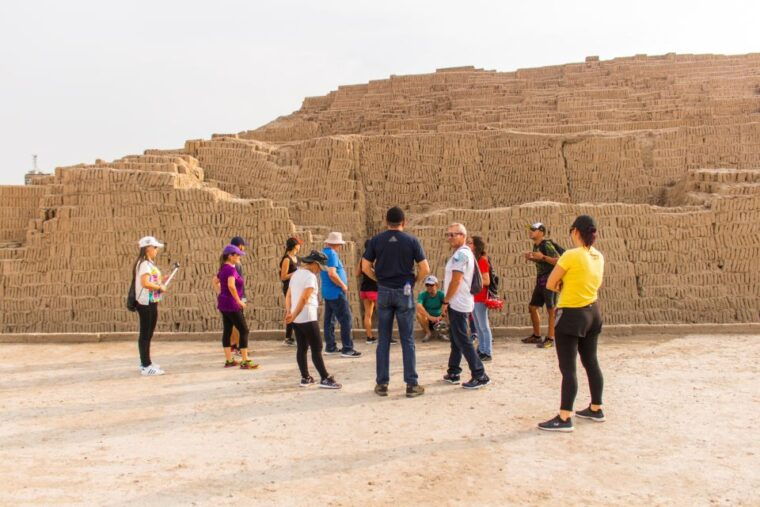 lima-private-tour-to-huaca-pucllana-and-huaca-mateo-salado
