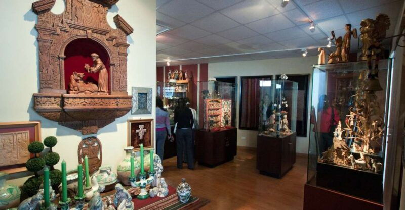 lima-san-francisco-and-huaca-pucllana-half-day-tour