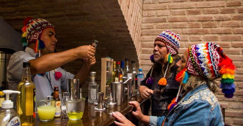 lima-street-food-tasting-tour-with-pisco-sour-class