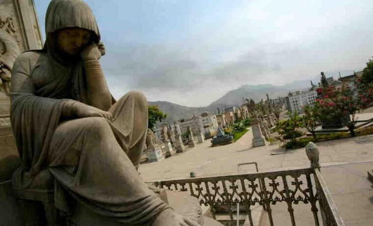 lima-terror-tour-horror-at-presbitero-maestro-cemetery