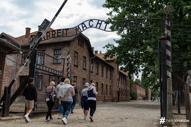 limited-to-15-visitors-auschwitz-birkenau-guided-tour-from-krk
