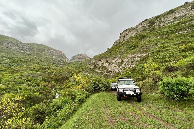 limitless-off-road-private-tours-in-armenia
