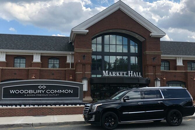 limo-tour-nyc-to-woodbury-common-premium-outlets