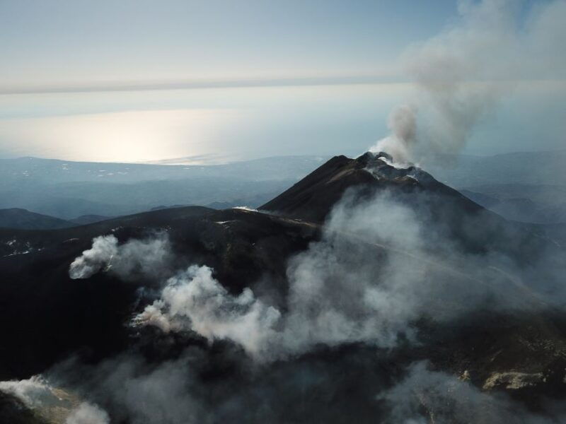 linguaglossa-mt-etna-summit-crater-hike-with-optional-4x4