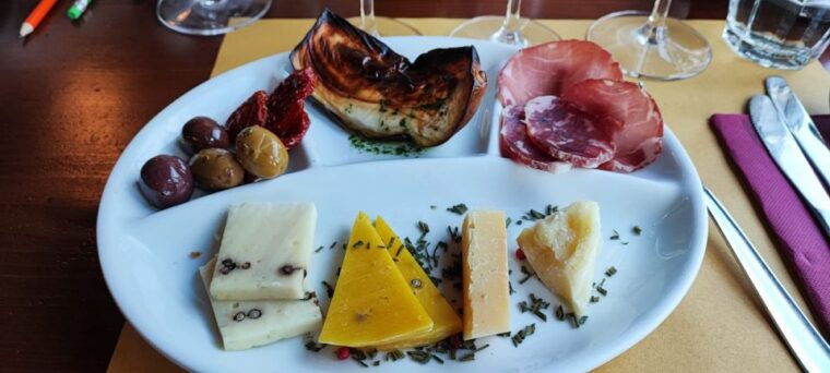 linguaglossa-turkish-spa-and-massage-with-wine-tasting