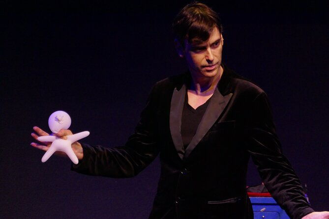 lioz-comedy-magic-parody-at-planet-hollywood-resort-and-casino