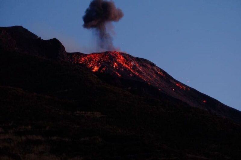 lipari-vulcano-panarea-and-stromboli-cruise