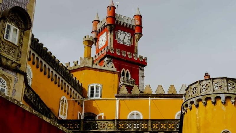 Lisboa: Sintra, Pena, Regaleira, Roca Coast, & Cascais Tour - FAQs