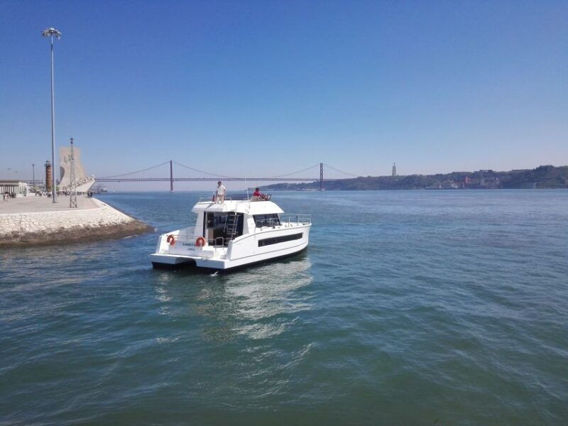 lisbon-1-or-2-hour-cruise-along-the-tagus-river