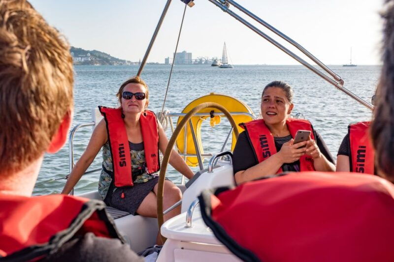 lisbon-1-or-2-hour-cruise-along-the-tagus-river