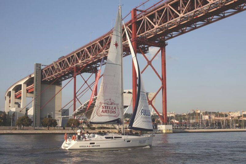 lisbon-1h-private-tour-by-sailboat-sail-or-power-catamaran