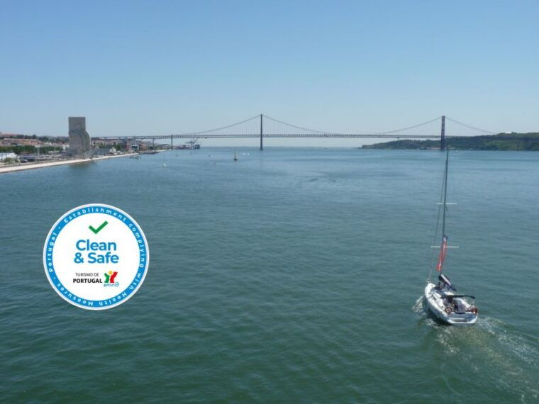 lisbon-1h-private-tour-by-sailboat-sail-or-power-catamaran