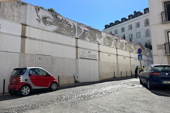 lisbon-1h30-tuk-tuk-tour-the-best-way-to-visit-the-city