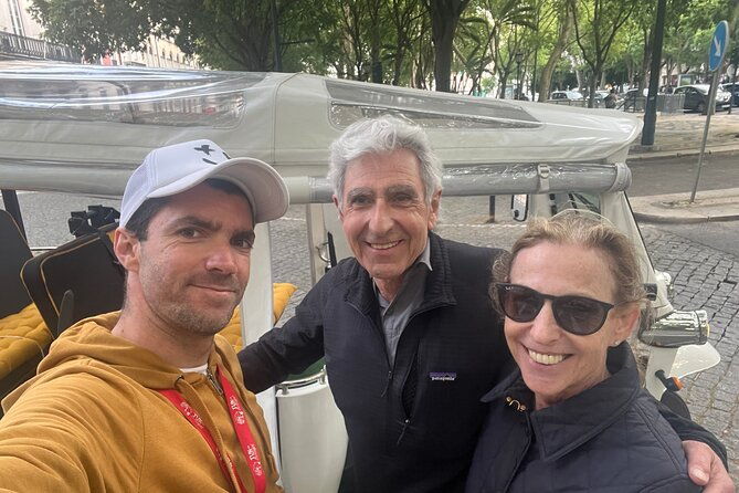 lisbon-1h30-tuk-tuk-tour-the-best-way-to-visit-the-city