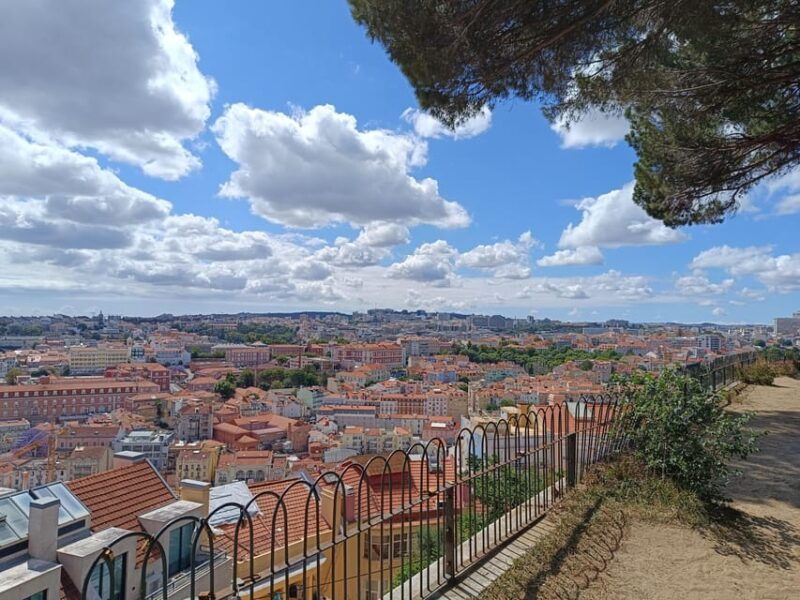 lisbon-2-5-hours-tuk-tuk-tour-in-old-town-and-centre