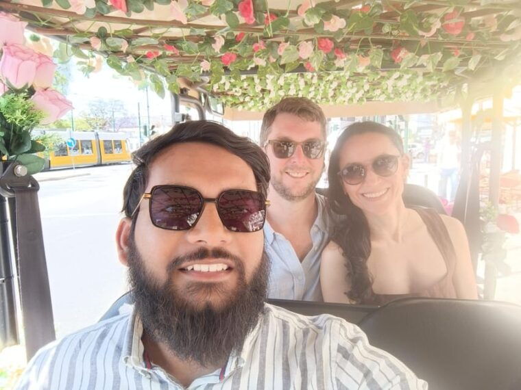 lisbon-2-5-hours-tuk-tuk-tour-in-old-town-and-centre