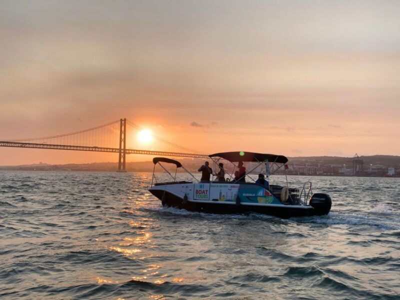 lisbon-2-hour-private-boat-tour-with-6-bottles-of-champagne