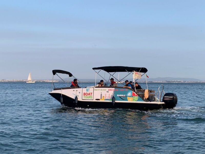 lisbon-2-hour-private-boat-tour-with-6-bottles-of-champagne