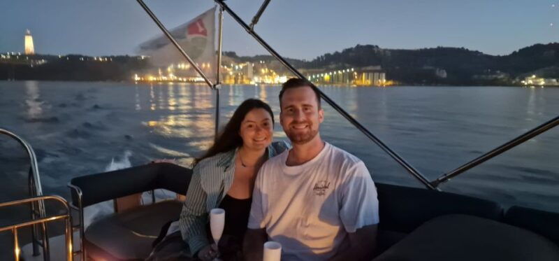 lisbon-2-hour-private-boat-tour-with-6-bottles-of-champagne