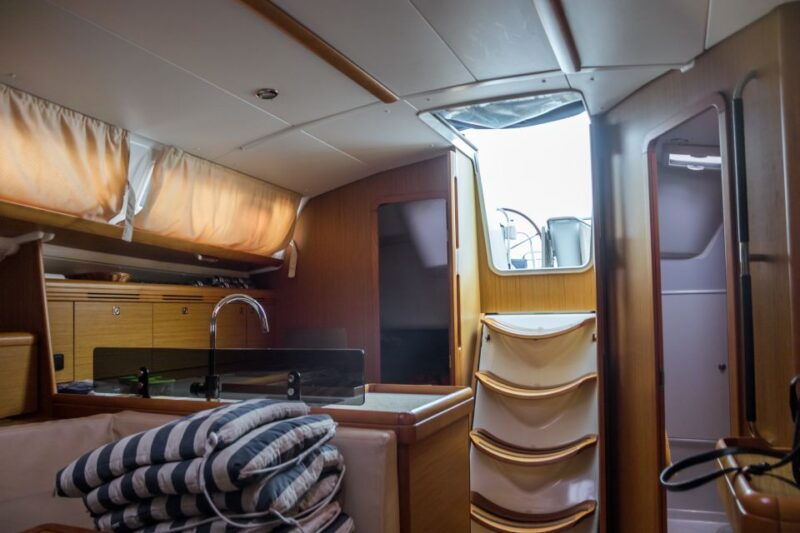 lisbon-2-hour-tagus-river-sailing-cruise