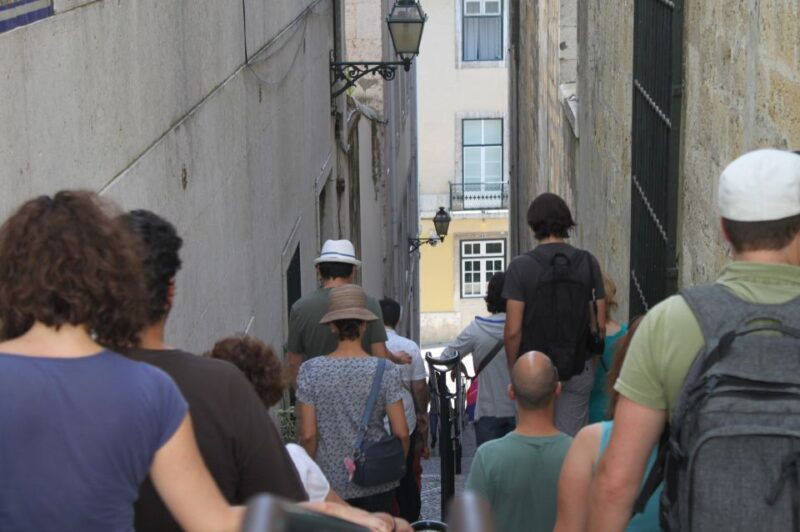 lisbon-2-hour-walking-tour-shore-excursion