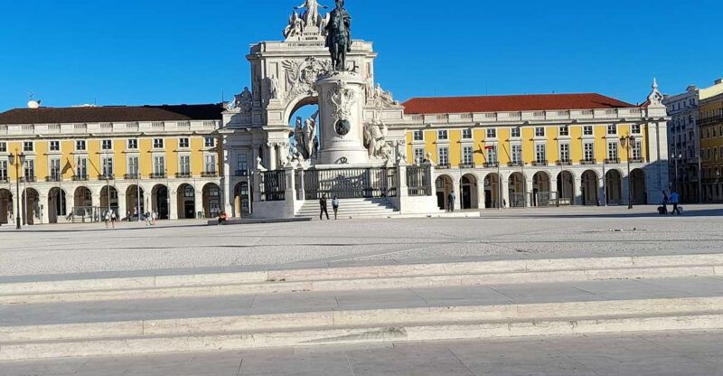 lisbon-2-hours-private-city-highlights-tuk-tuk-tour-for-two