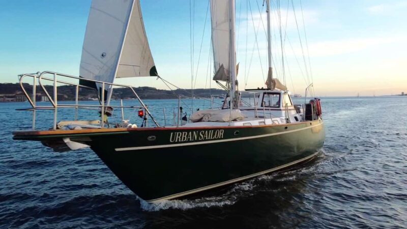 Lisbon: 2 Hours Private Tour with Drinks - Lisbon: 2 Hours Private Tour with Drinks – A Refreshing Perspective on the City