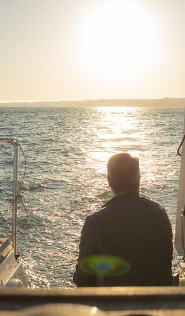 lisbon-2-hours-sailing-day-tour-and-cruise-with-drinks