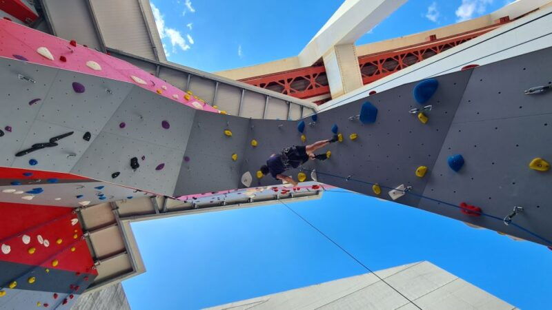 lisbon-25th-of-april-bridge-guided-climbing-experience