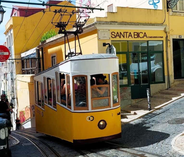 Lisbon: 3 Elevators in the Morning or at Sunset - Why This Tour Works Well